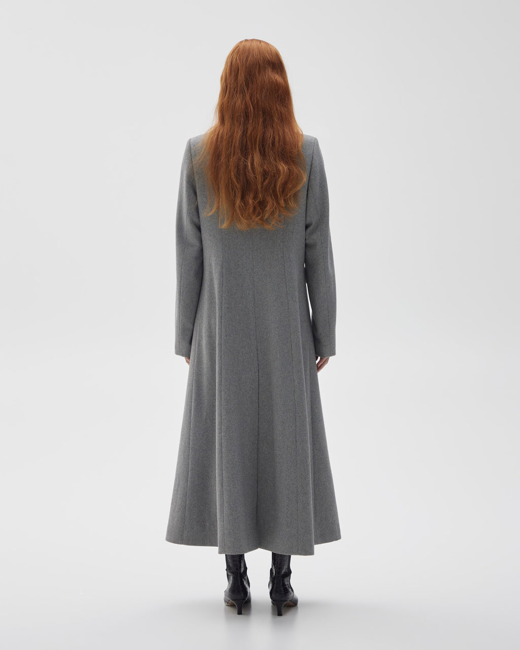 TAILORED WOOL COAT