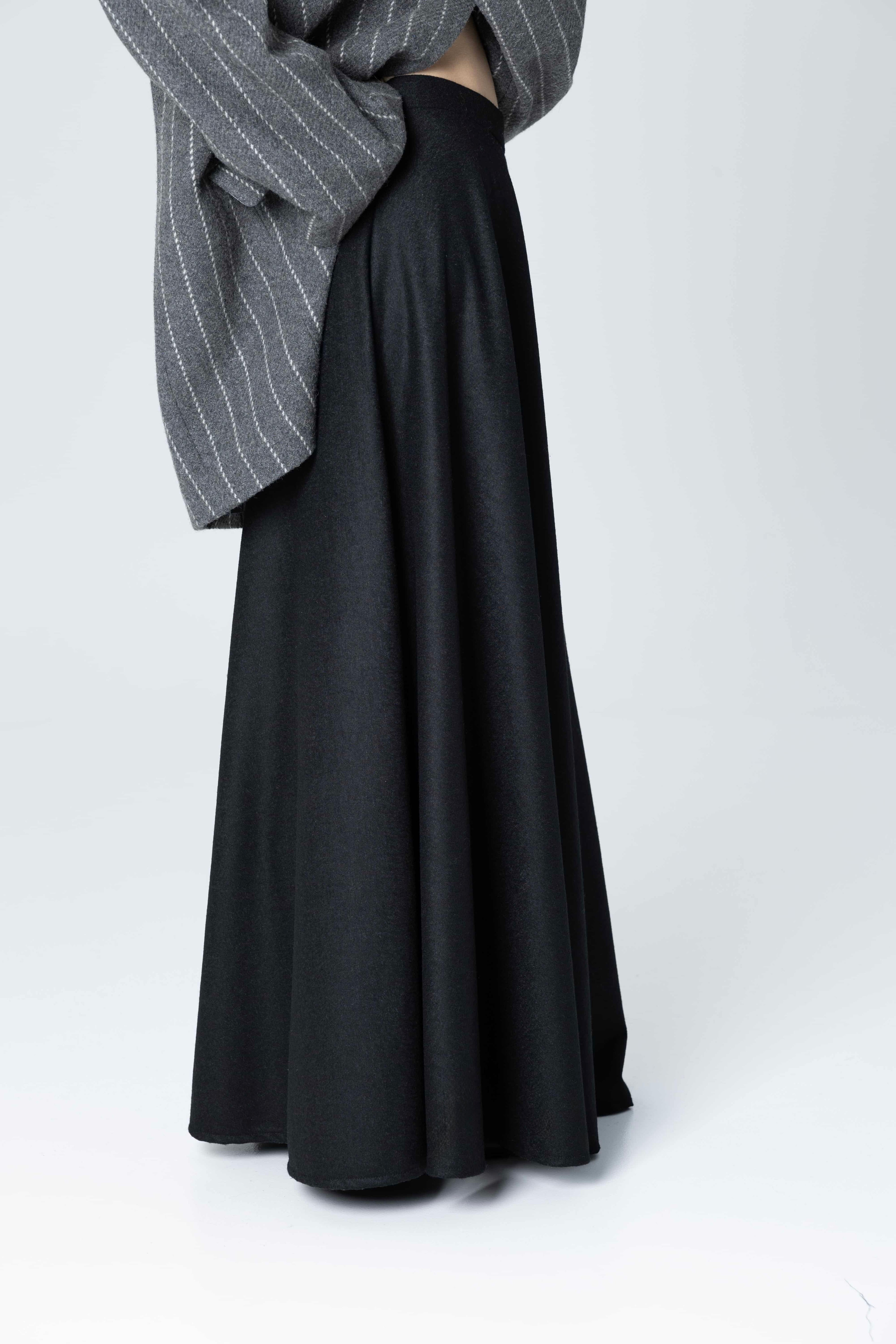 Monk Maxi in Merino Wool