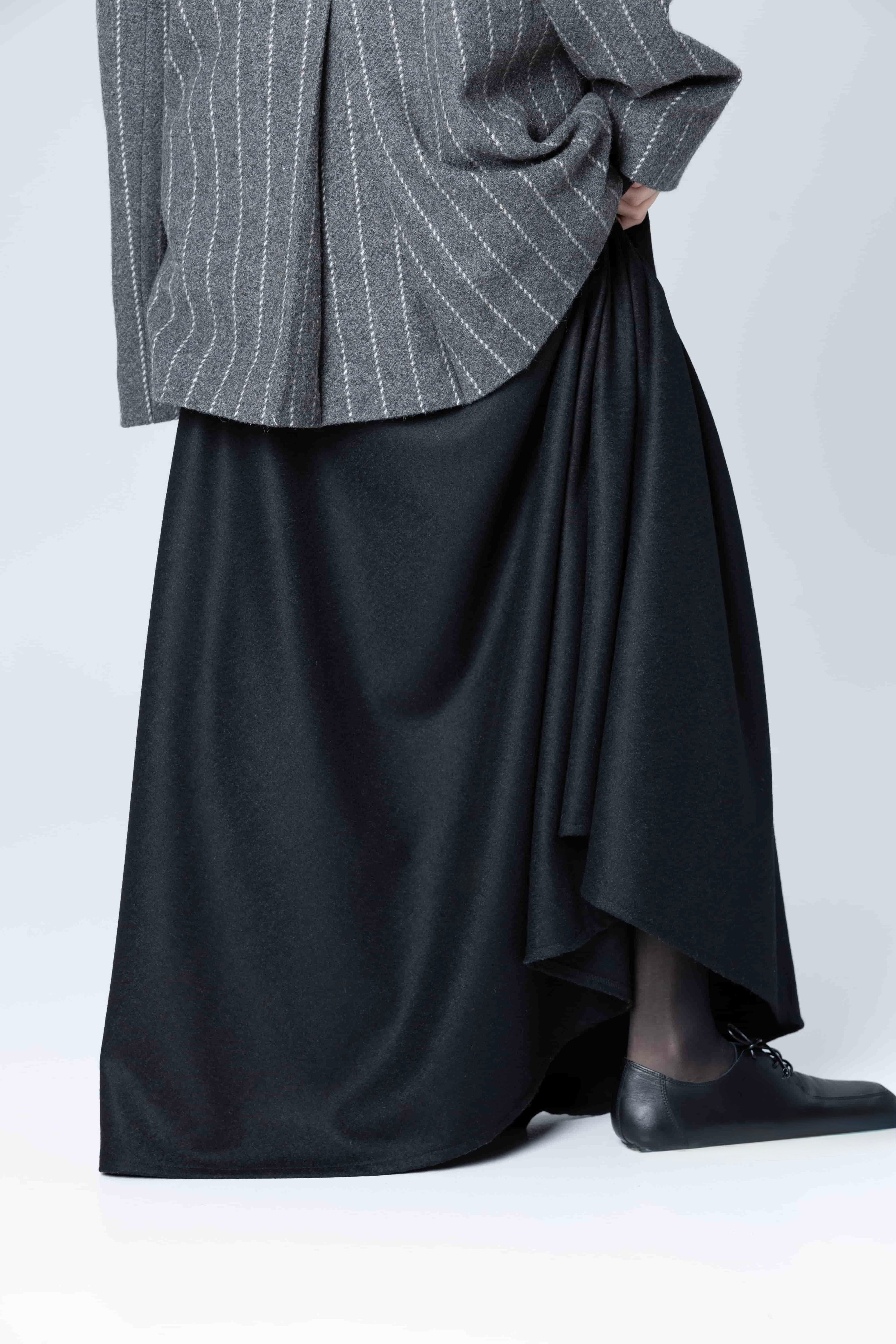 Monk Maxi in Merino Wool