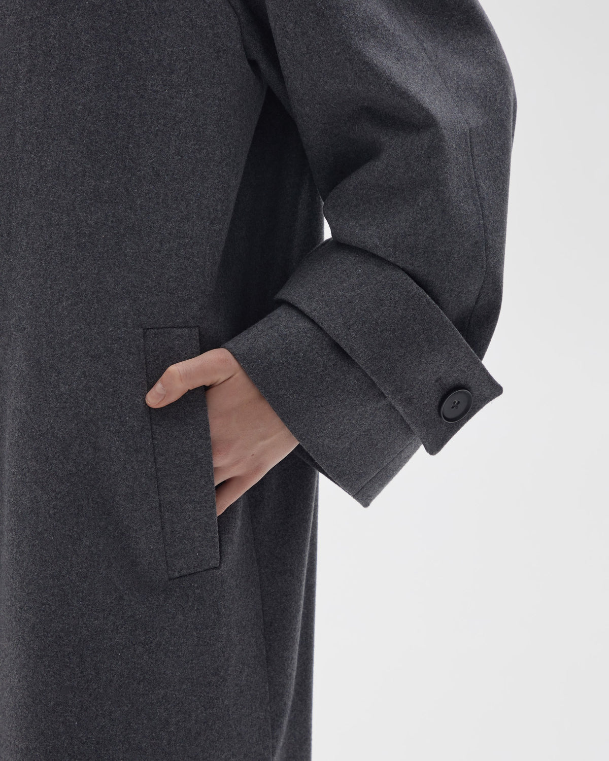 MAXI WOOL COAT WITH HIGH COLLAR