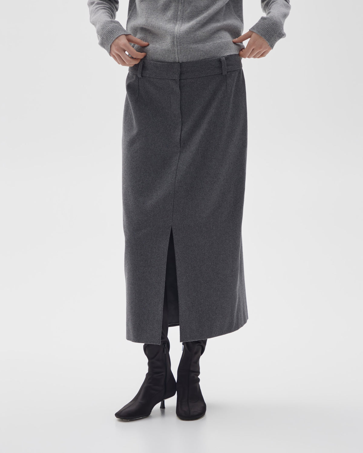 Low-Rise Wool Midi Skirt