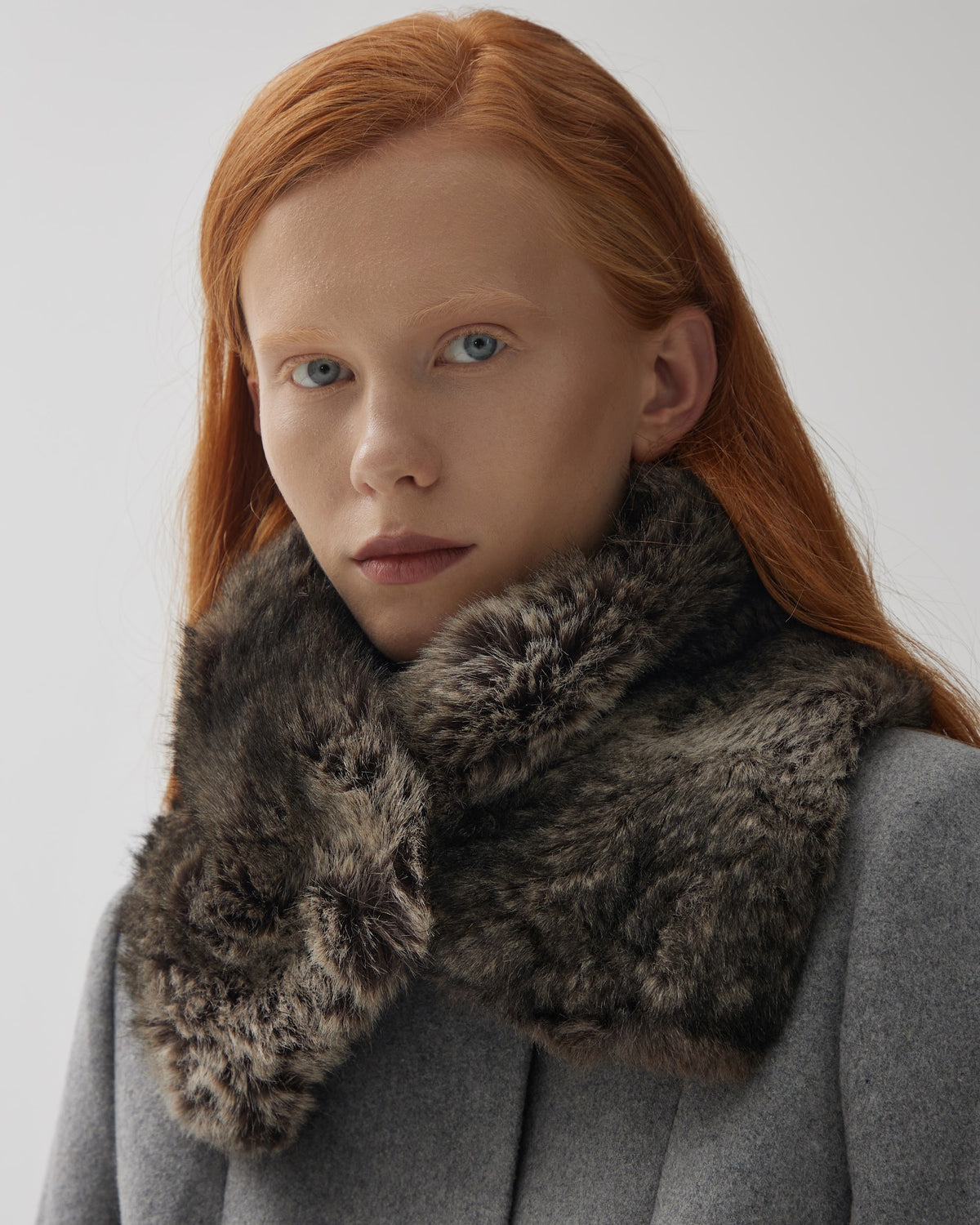 FAUX FUR COLLAR
