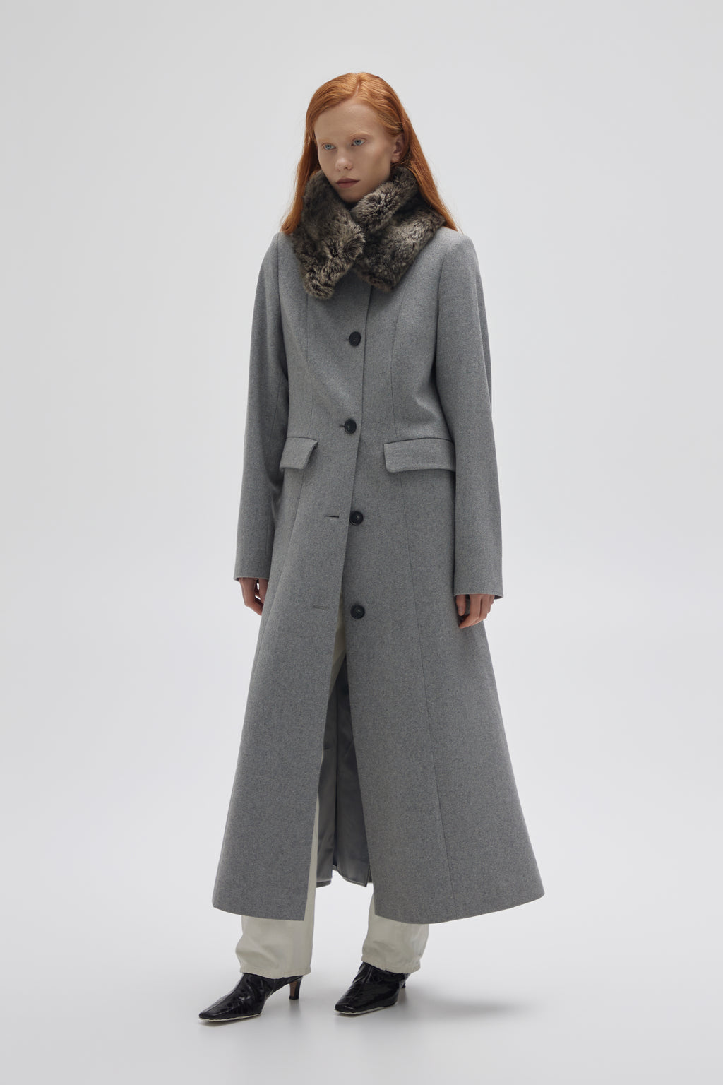 TAILORED WOOL COAT