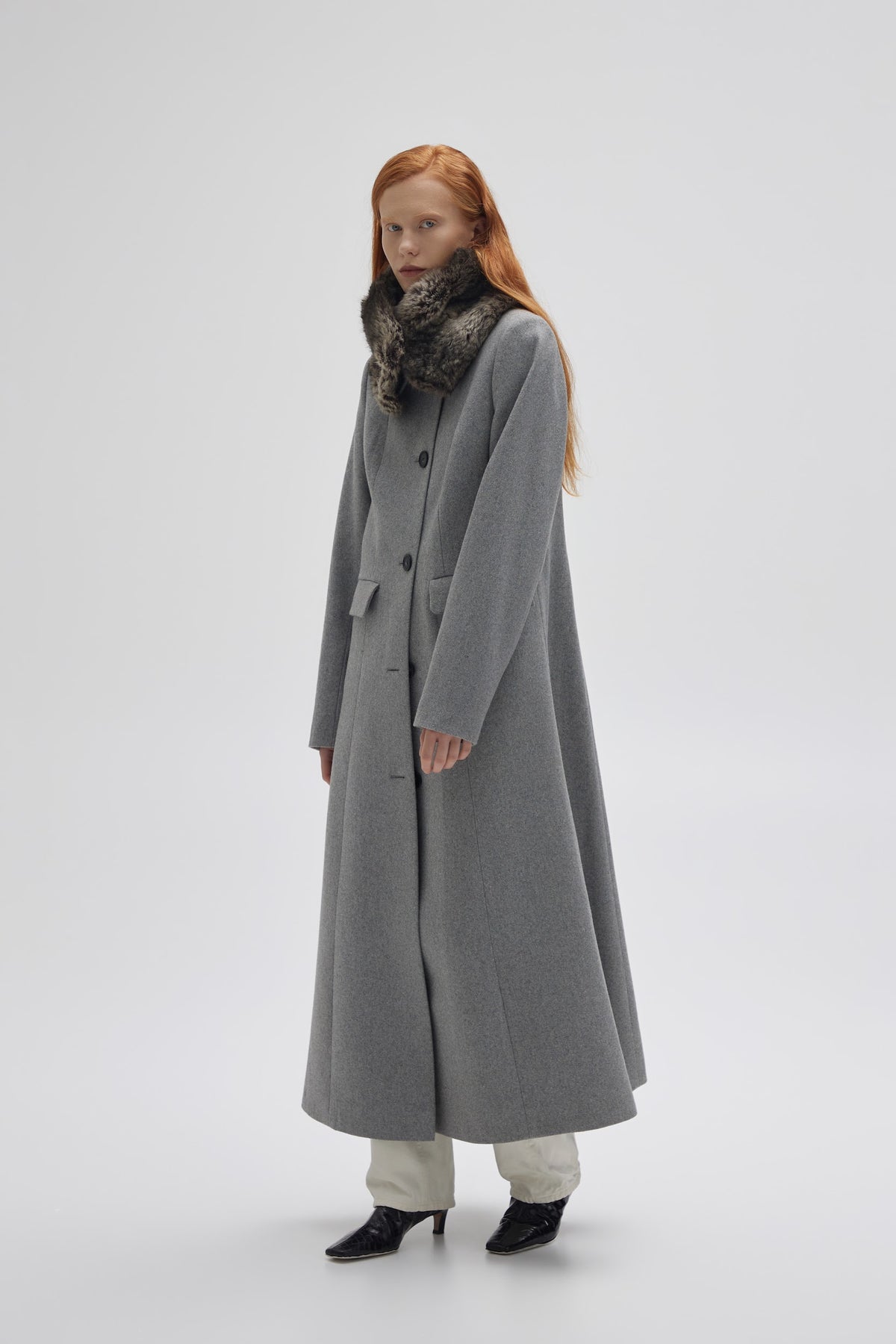 TAILORED WOOL COAT